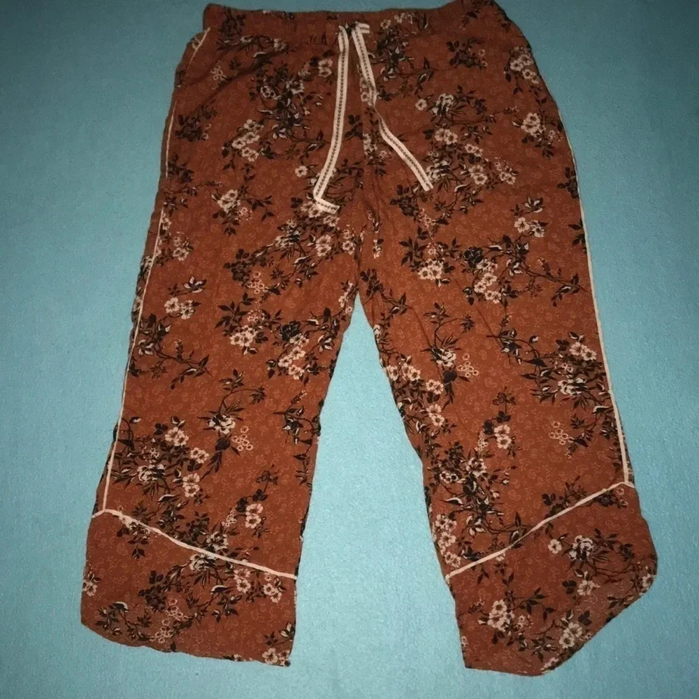 GILLIGAN & O’MALLEY floral lounge elastic waistband pockets crop pants size S